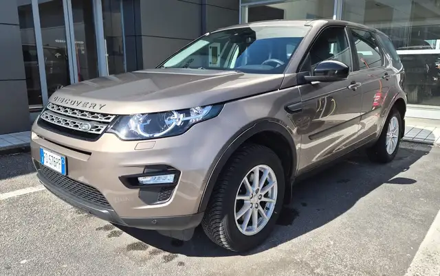 Land Rover Discovery Sport 2.0 TD4 150cv 4WD Pure