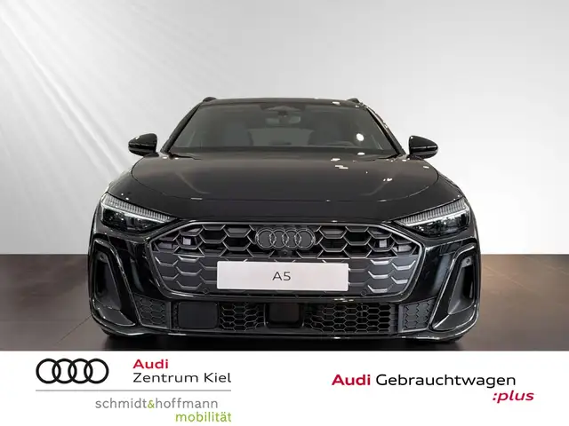 Audi A5 view 2