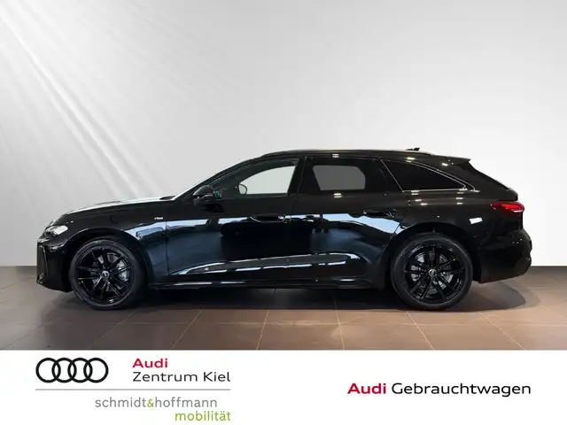 Audi A5 view 3