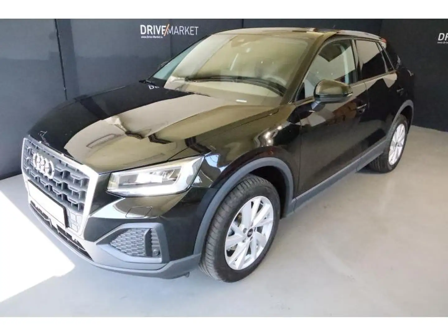 Audi Q2 Noir - 1