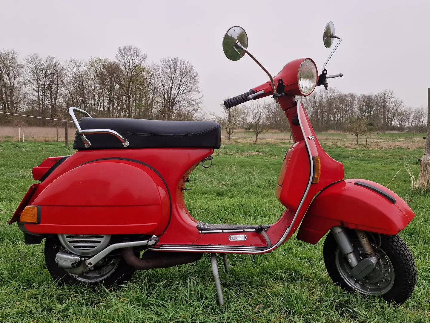 Vespa P 200 E Rojo - 2