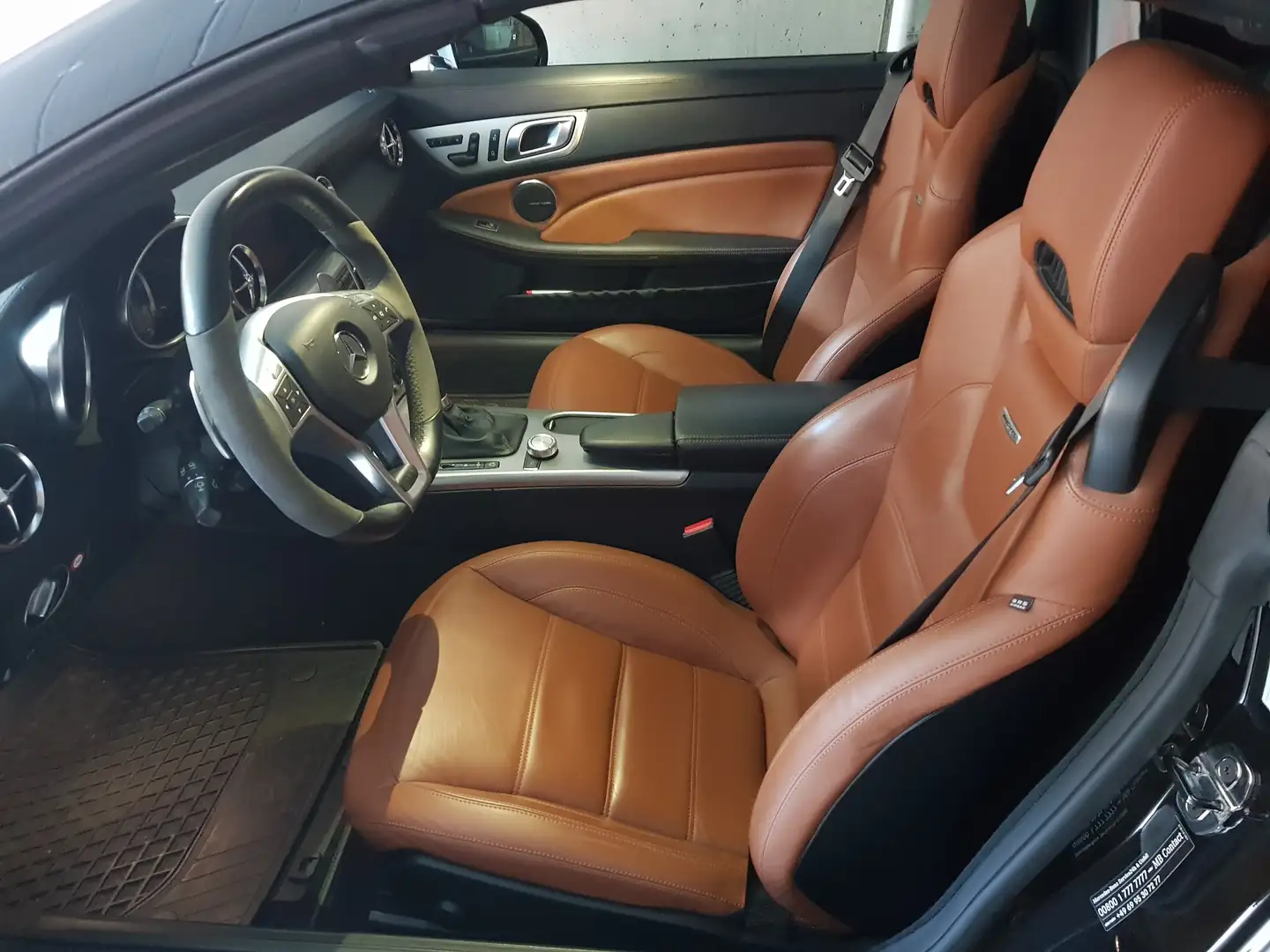 Mercedes-Benz SLK 55 AMG SLK 55 AMG AMG Speedshift 7G-TRONIC Edition 1 Schwarz - 2