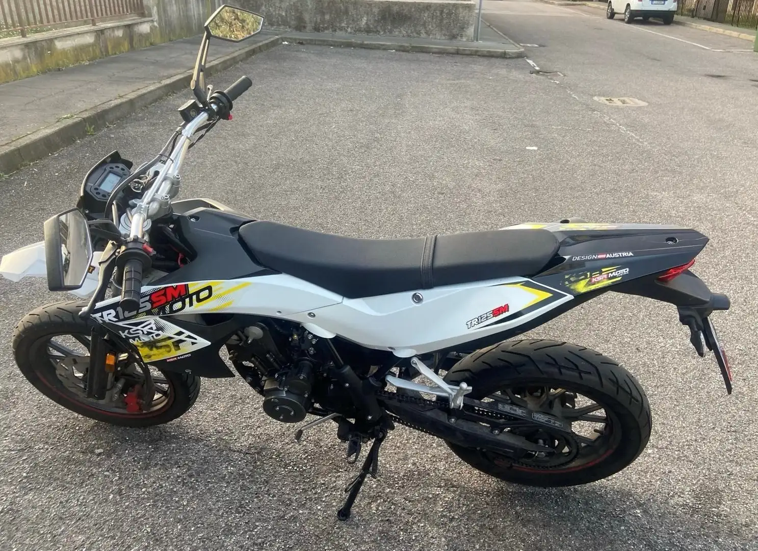 KSR Moto TR 125 - 2