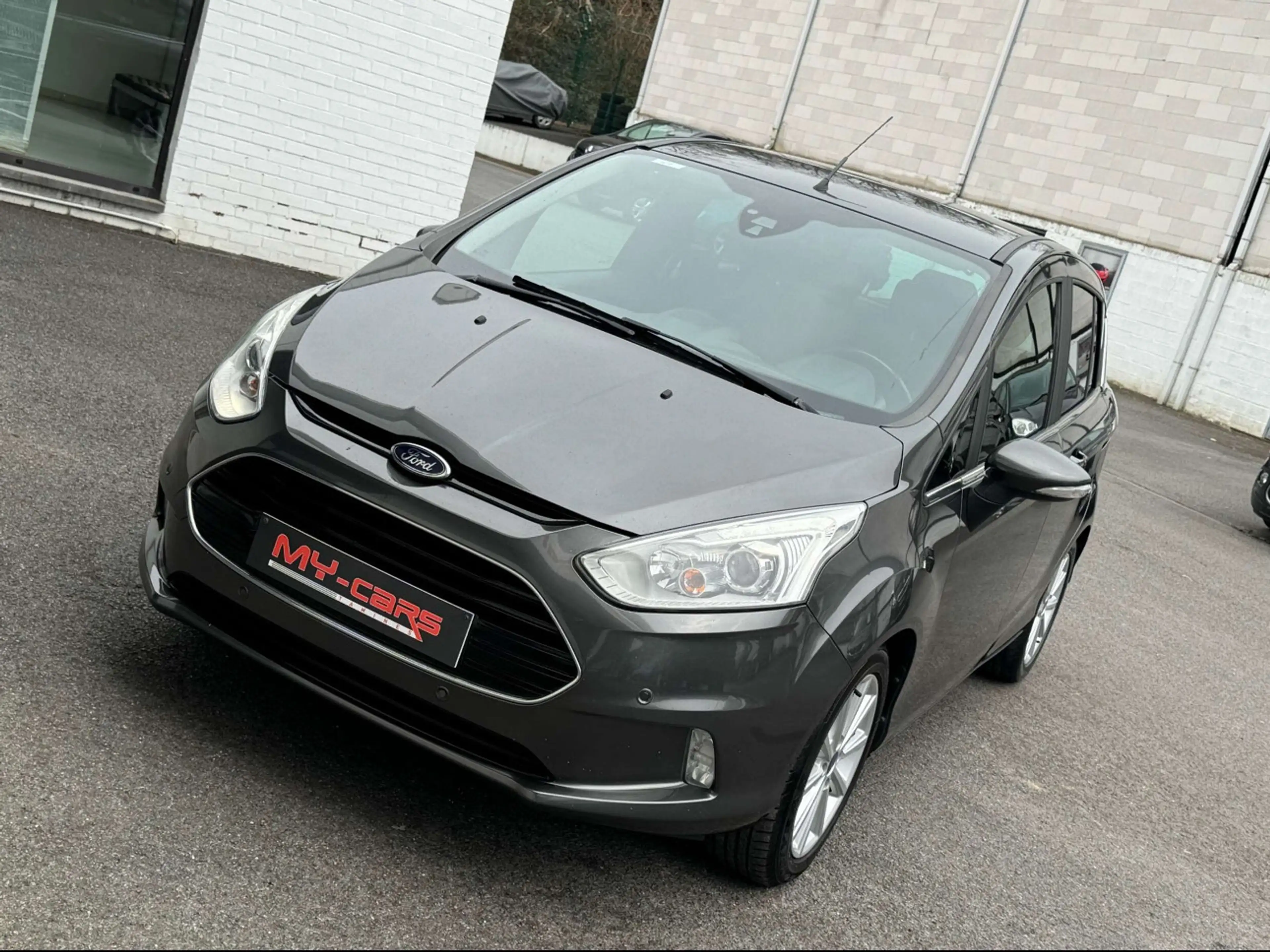 Ford B-Max 1.5 TDCi TITANIUM GPS LED JA ETAT NEUVE — photo 5