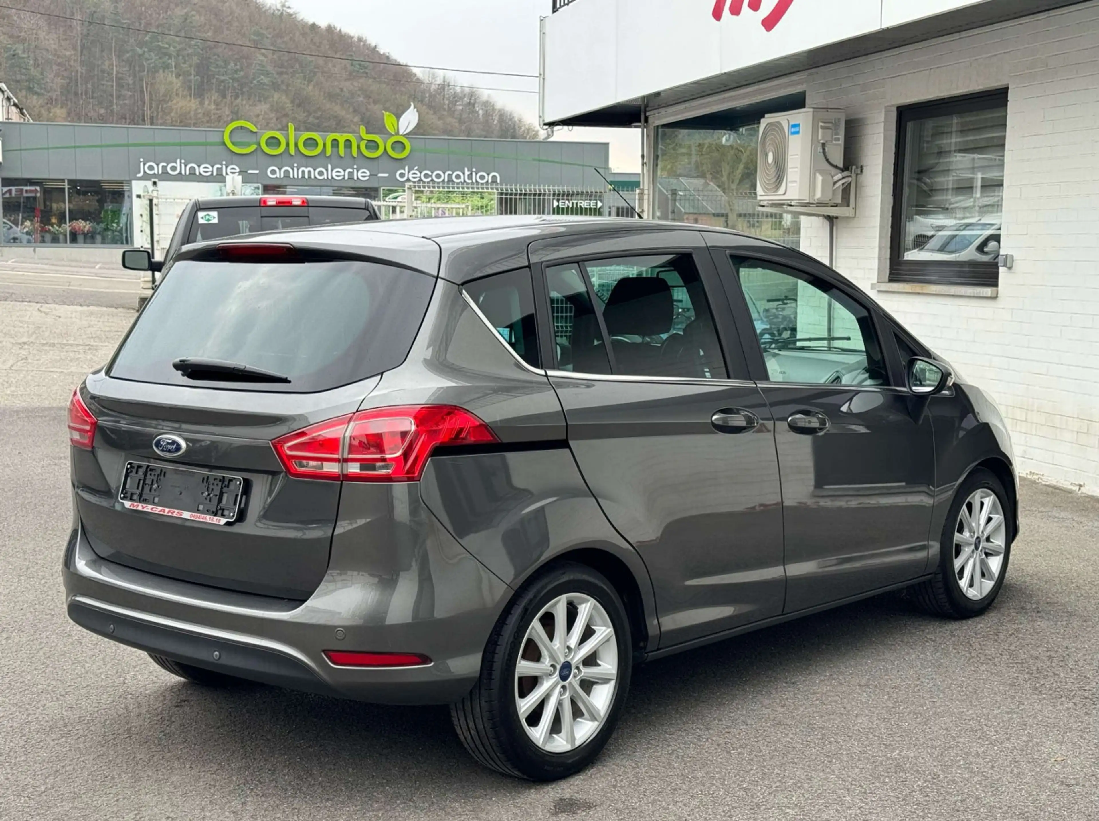 Ford B-Max 1.5 TDCi TITANIUM GPS LED JA ETAT NEUVE — photo 6