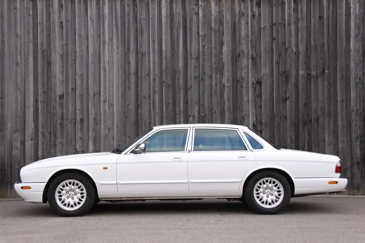 Jaguar XJ 4.0 Sovereign 3 Jahre Garantie, foto 2