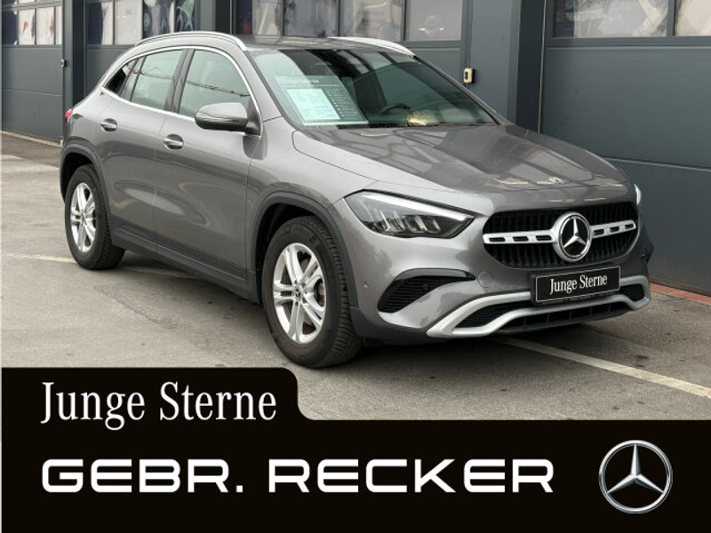Mercedes-Benz GLA 200 GLA 200 Advanced AHK LED Kamera eHeckklappe MBUX
