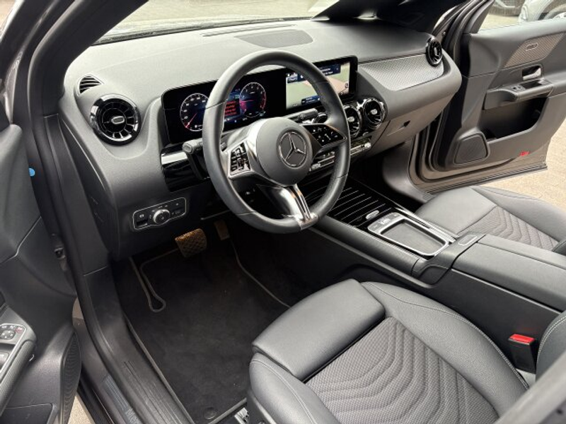 Mercedes-Benz GLA 200 GLA 200 Advanced AHK LED Kamera eHeckklappe MBUX — photo 12