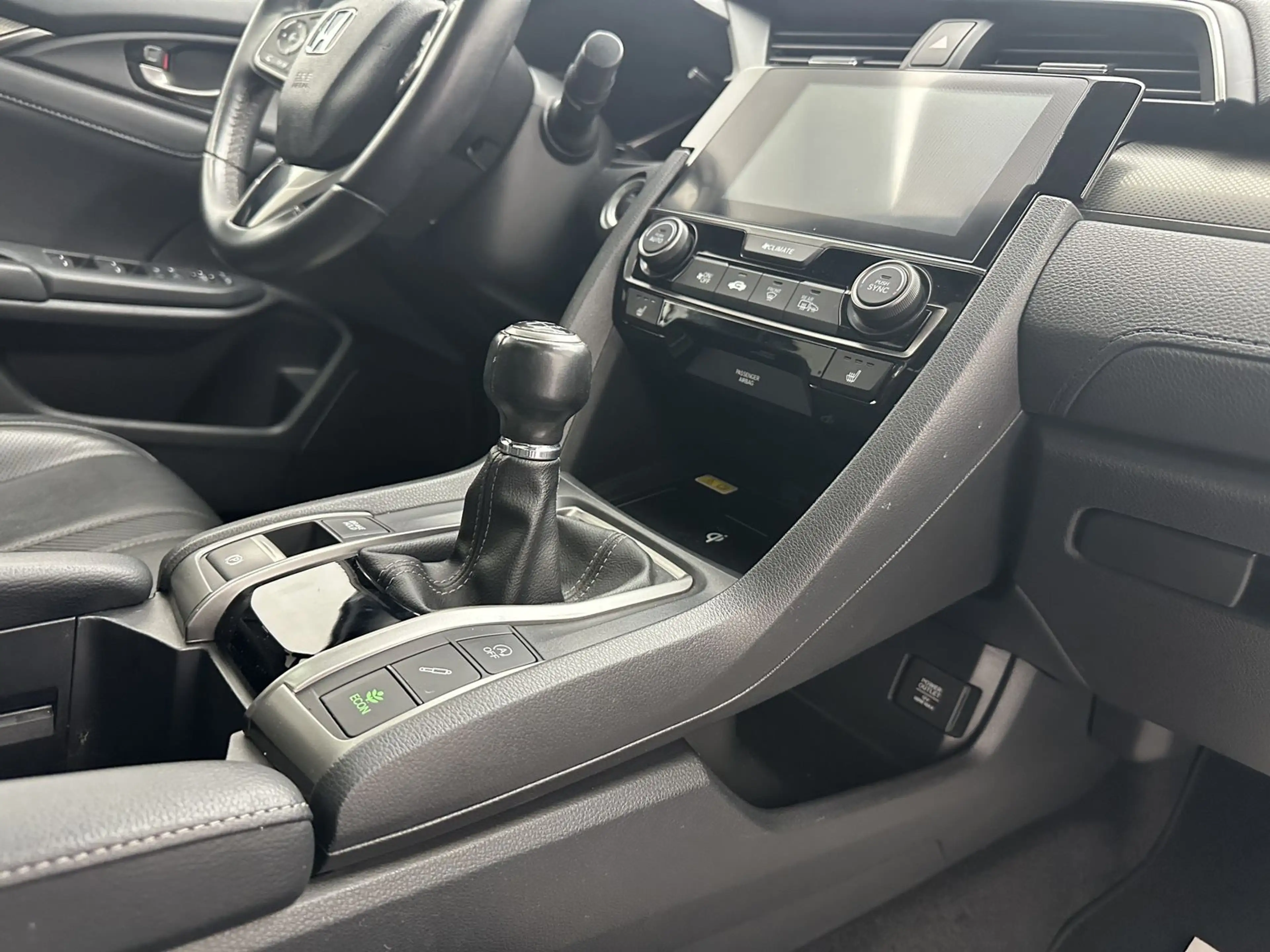 Honda Civic 1.0 Executive Premium "1 HAND-PANO-NAVI" — photo 11