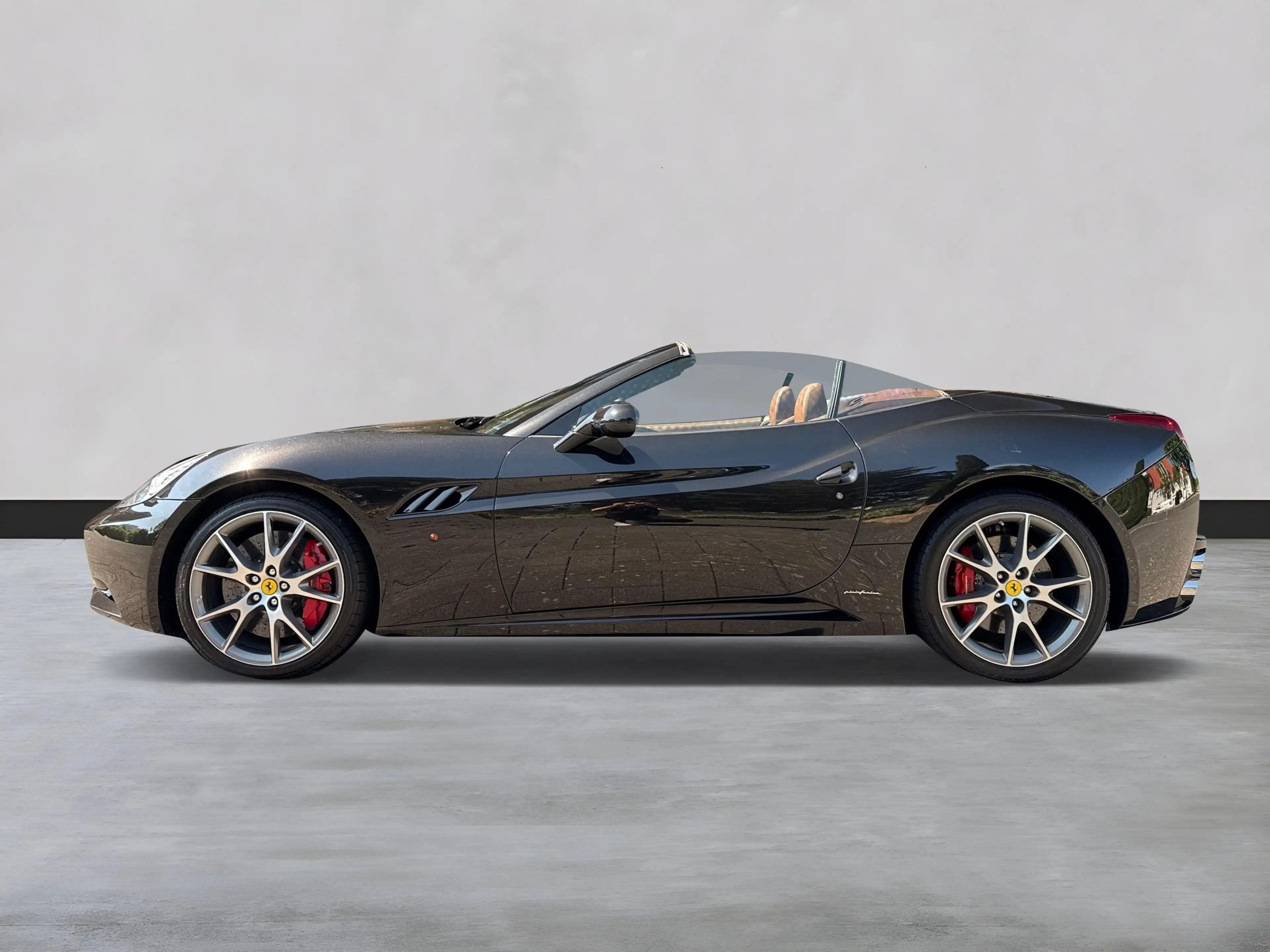 Ferrari California *PDC vorne und hinten*Tempomat* — photo 8
