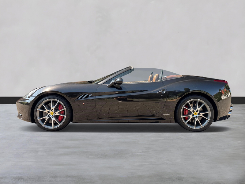 Ferrari California *PDC vorne und hinten*Tempomat* — photo 8