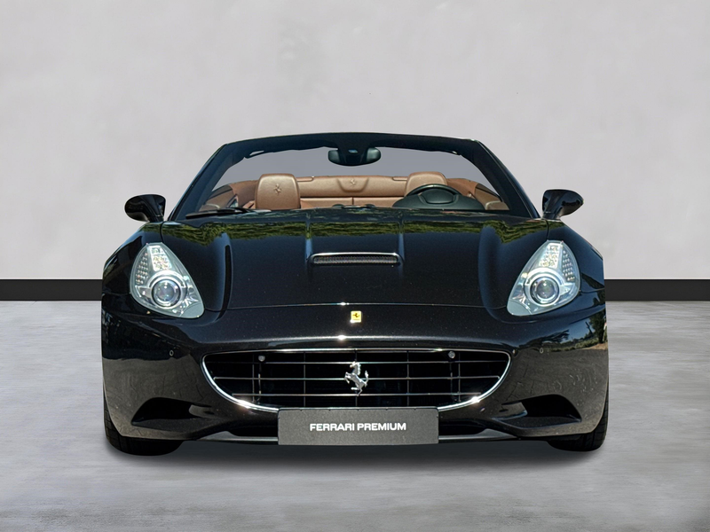 Ferrari California *PDC vorne und hinten*Tempomat* — photo 2