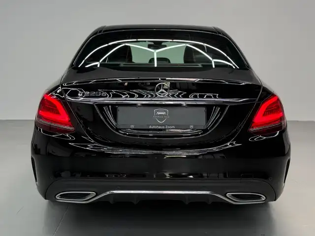 Mercedes-Benz C-Class view 14