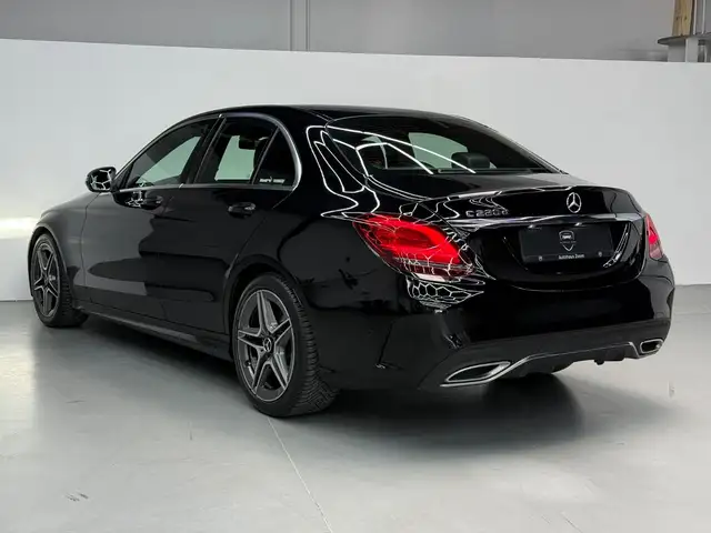 Mercedes-Benz C-Class view 11
