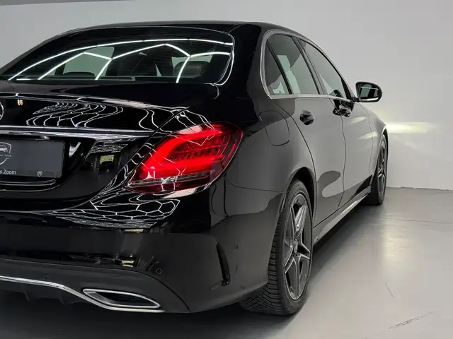 Mercedes-Benz C-Class view 15