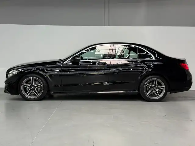 Mercedes-Benz C-Class view 8