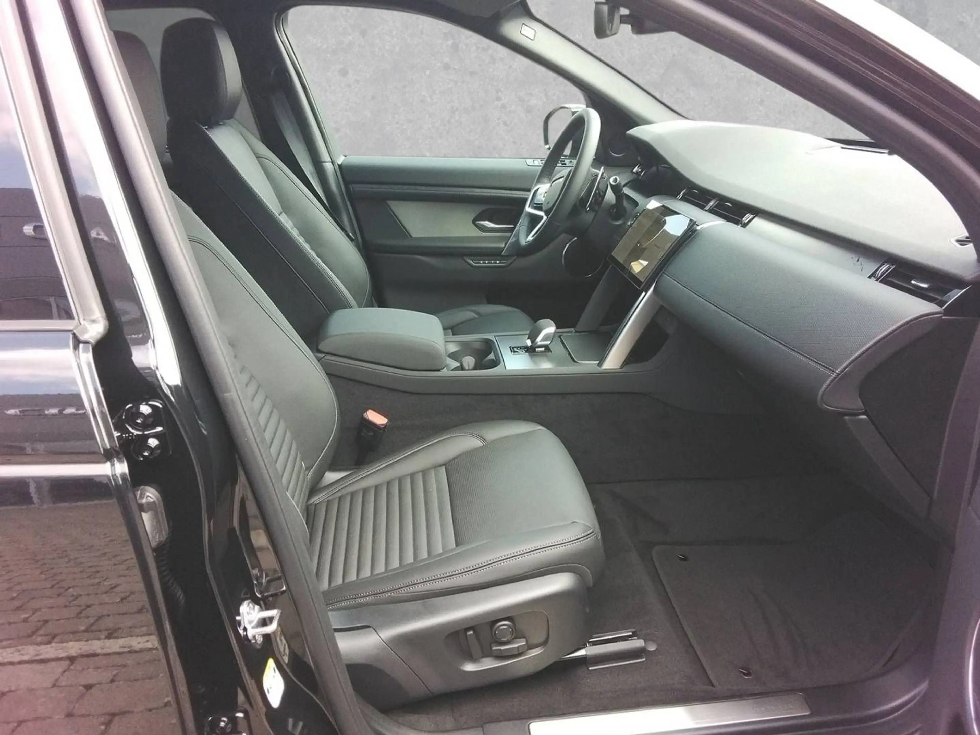 Land Rover Discovery Sport D200 Landmark — photo 3