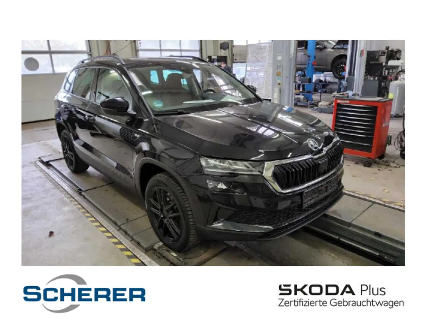 Skoda Karoq 1.5 TSI NAVI SHZ LED ACC RFK AHK Noir - 1