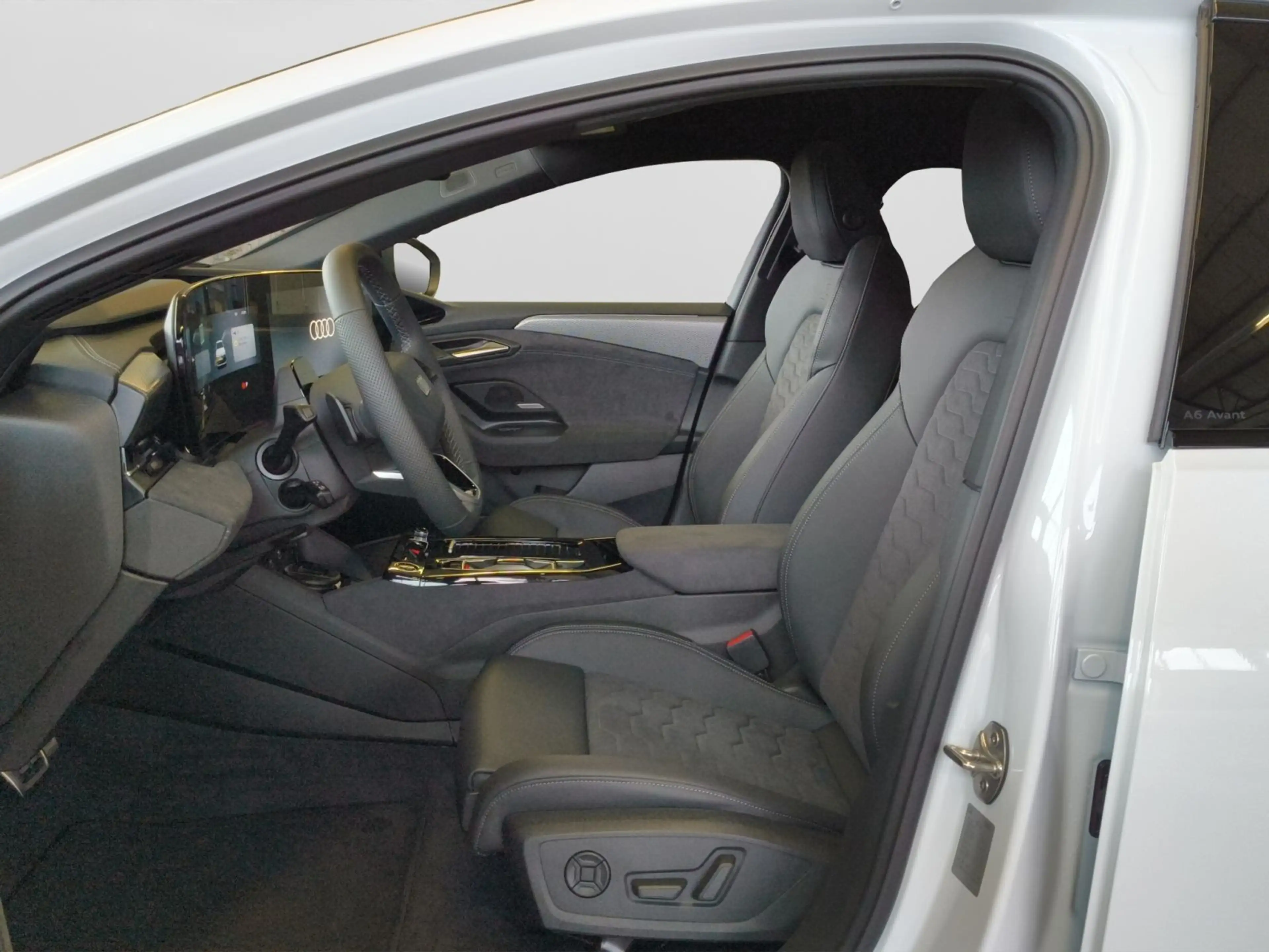 Audi A6 S line business e-tron performance TECH — photo 10
