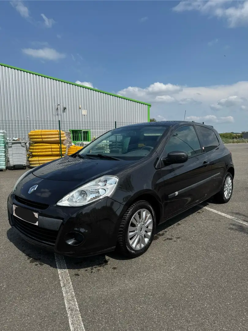 Renault Clio Clio 3 Tomtom face 2 Clim 03/2010 1.2 essence - 1