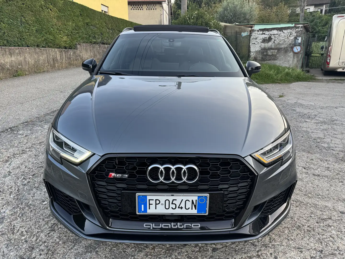 Audi RS3 Sportback 2.5 tfsi quattro s-tronic - 2