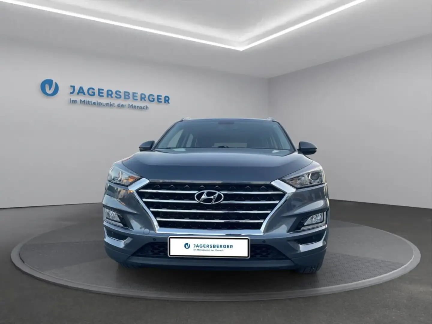 Hyundai TUCSON 1,6 GDI Run Grau - 2