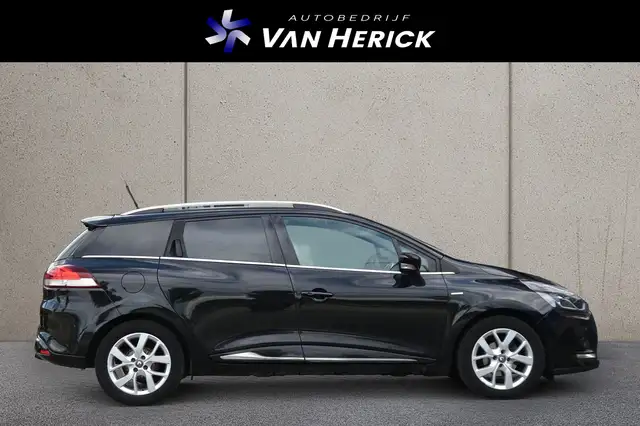Renault Clio view 3