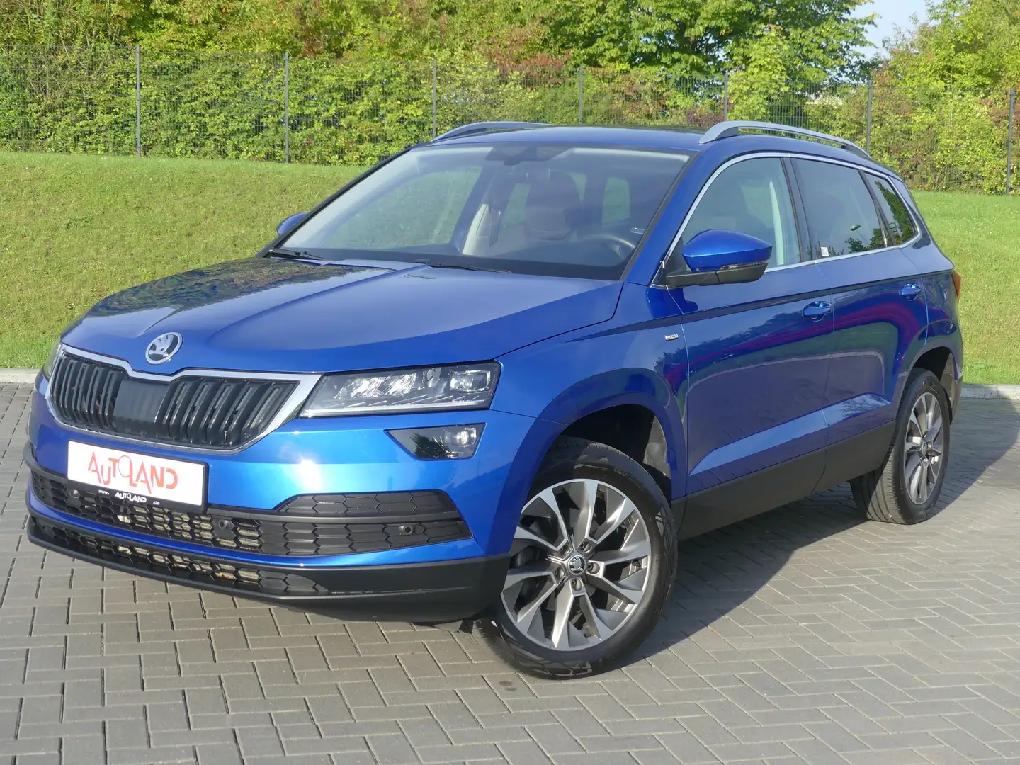 Skoda Karoq 1.5 DSG LED Kamera ACC Virtual Cockpit Blau - 2