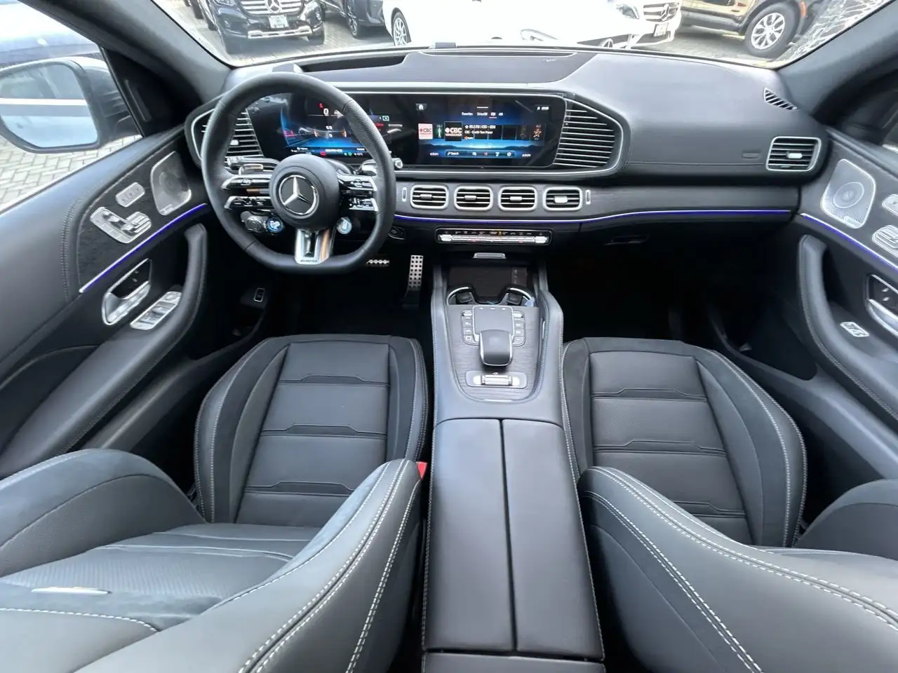 Mercedes-Benz GLE снимка Mercedes-Benz GLE