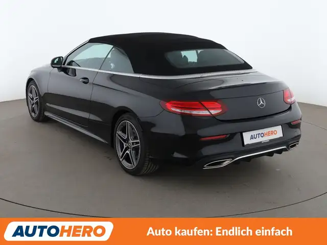 Mercedes-Benz C-Class view 4