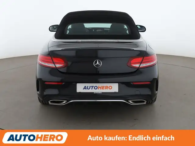 Mercedes-Benz C-Class view 5