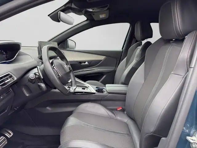 Peugeot 3008 view 8