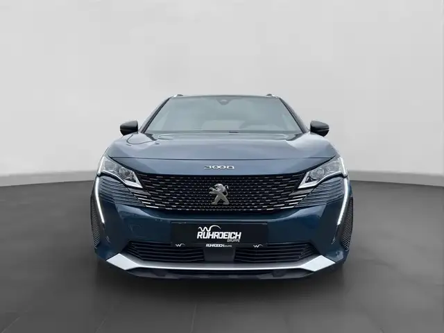 Peugeot 3008 view 6