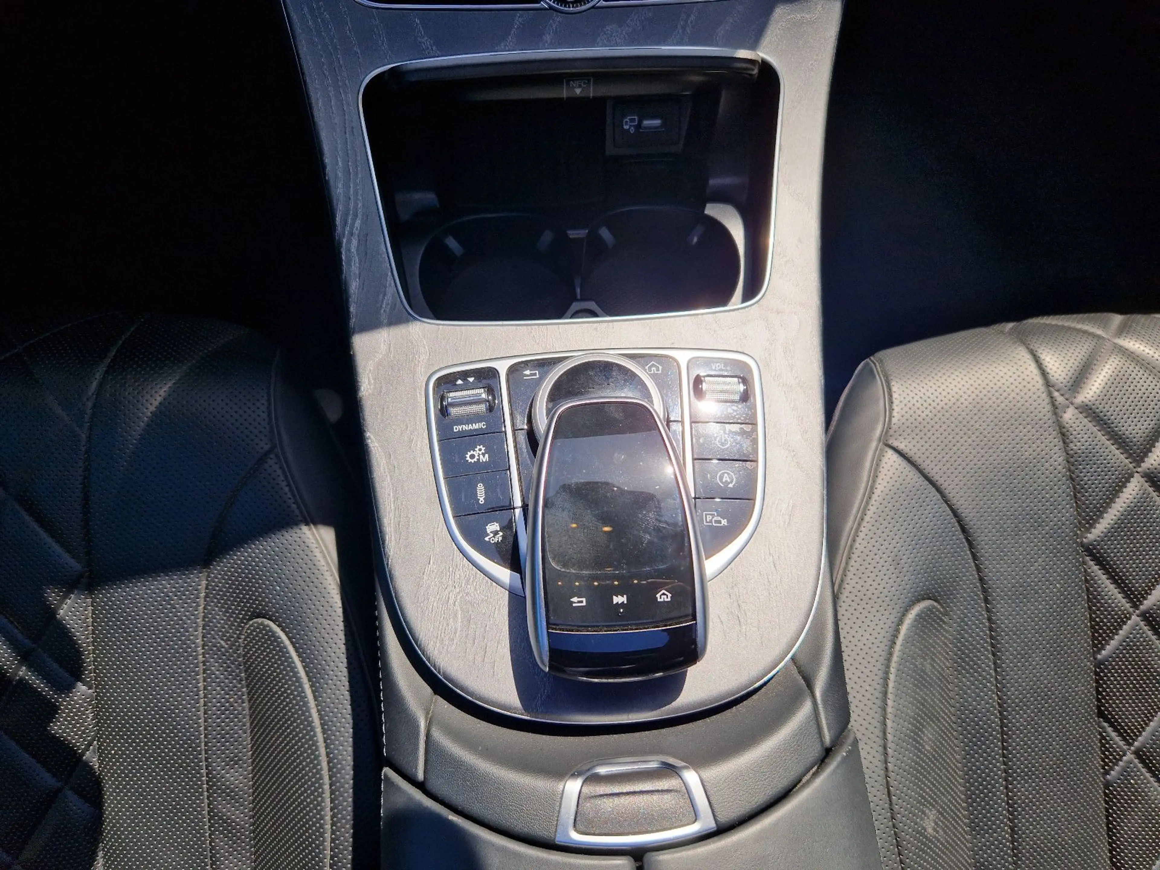 Mercedes-Benz CLS 53 AMG EQ Boost 4Matic — photo 12