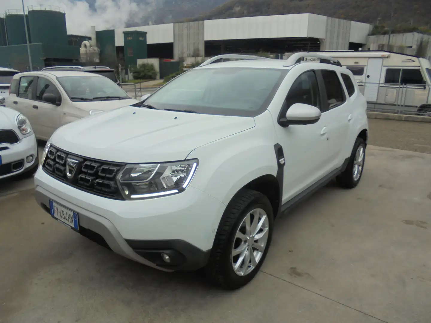 Dacia Duster 1.6 sce Techroad Gpl 4x2 115cv Bianco - 1
