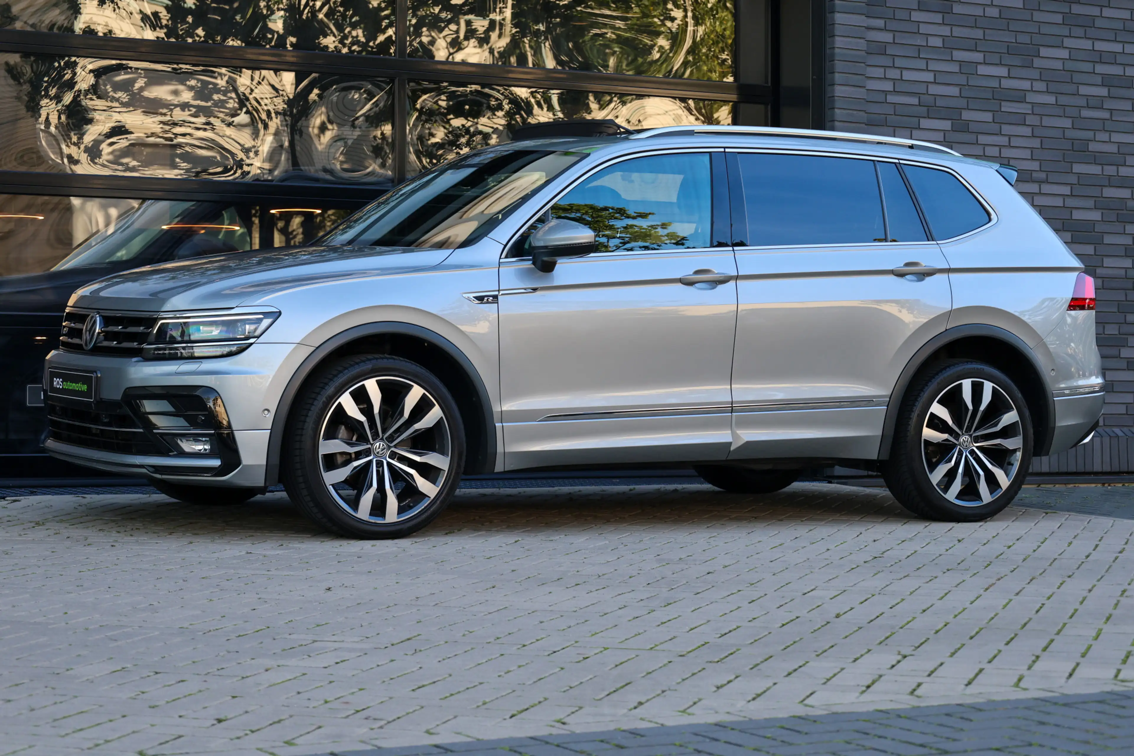 Volkswagen Tiguan Allspace 1.5 TSI Highline Business R 7p. | NAP! | PANO | DY — photo 12