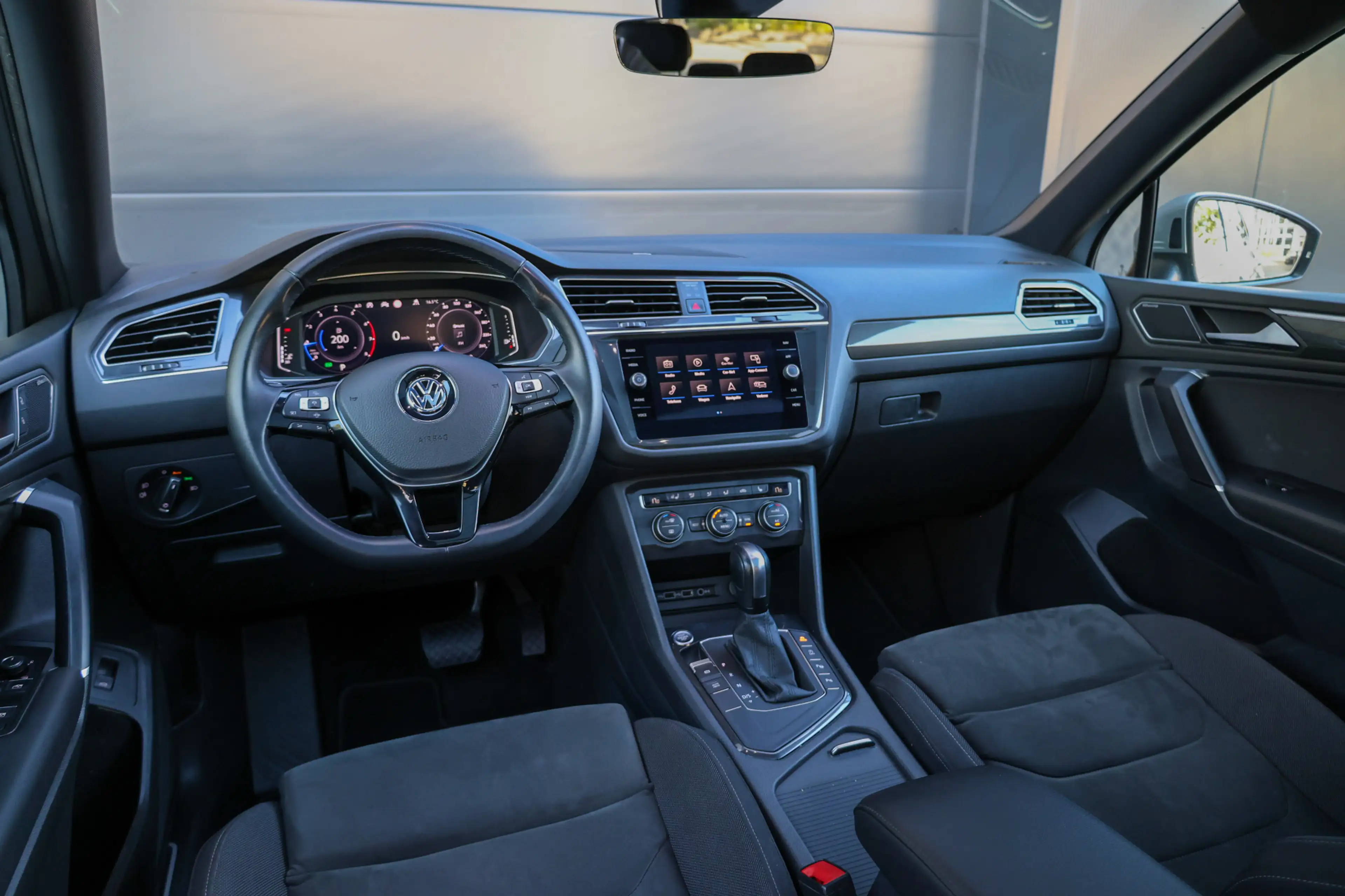 Volkswagen Tiguan Allspace 1.5 TSI Highline Business R 7p. | NAP! | PANO | DY — photo 4