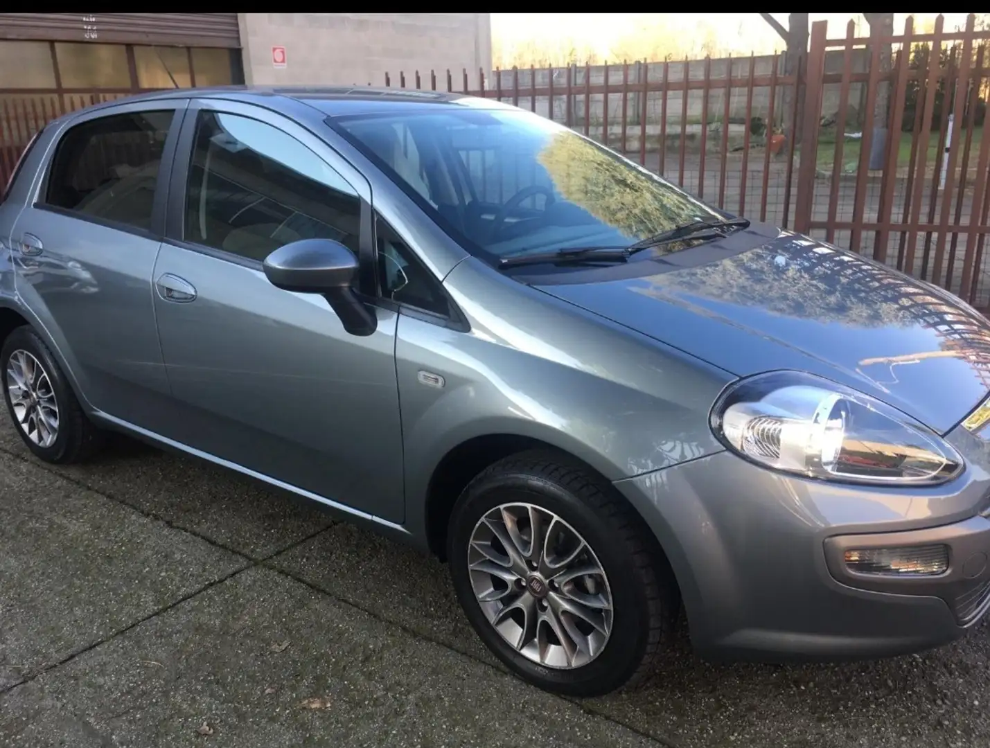 Fiat Punto Evo 5p 1.2 Dynamic s&s - 1