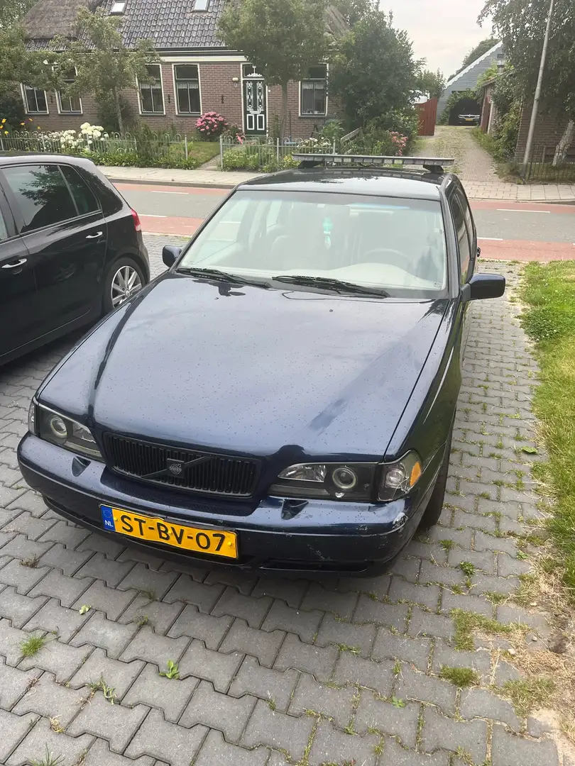 Volvo S70 2.3 T-5 Exclusive Blauw - 1