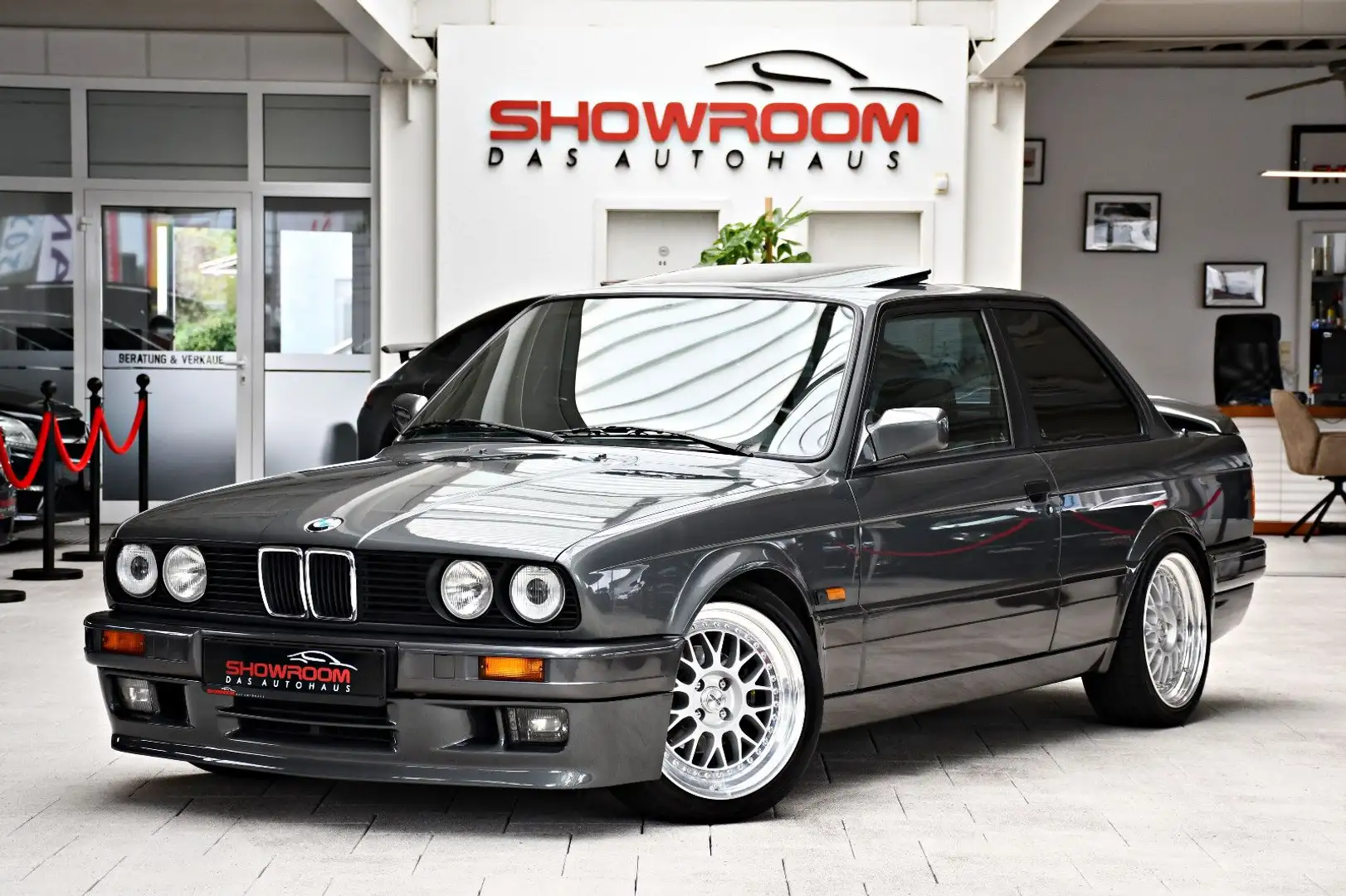 BMW 325 i E30 6 Zyl ab Werk M-Technik 2 Dreamcar -H- Grau - 2