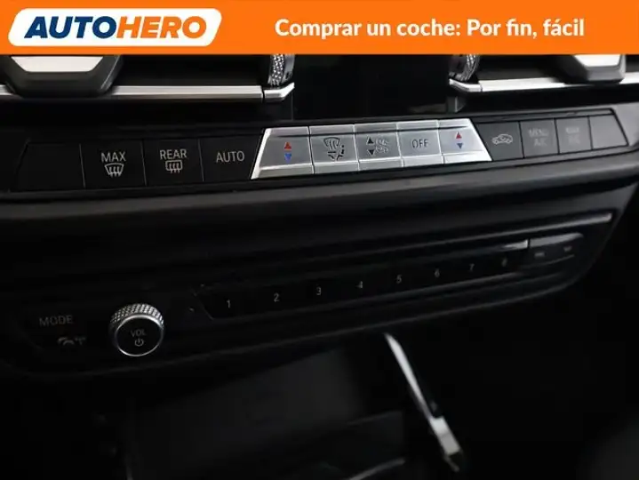 BMW Serie 1 2020, foto 27