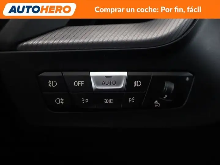 BMW Serie 1 2020, foto 34