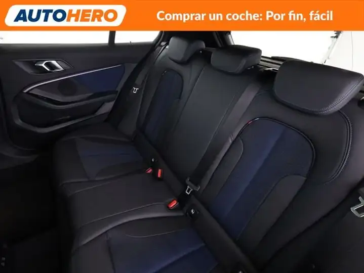 BMW Serie 1 2020, foto 15