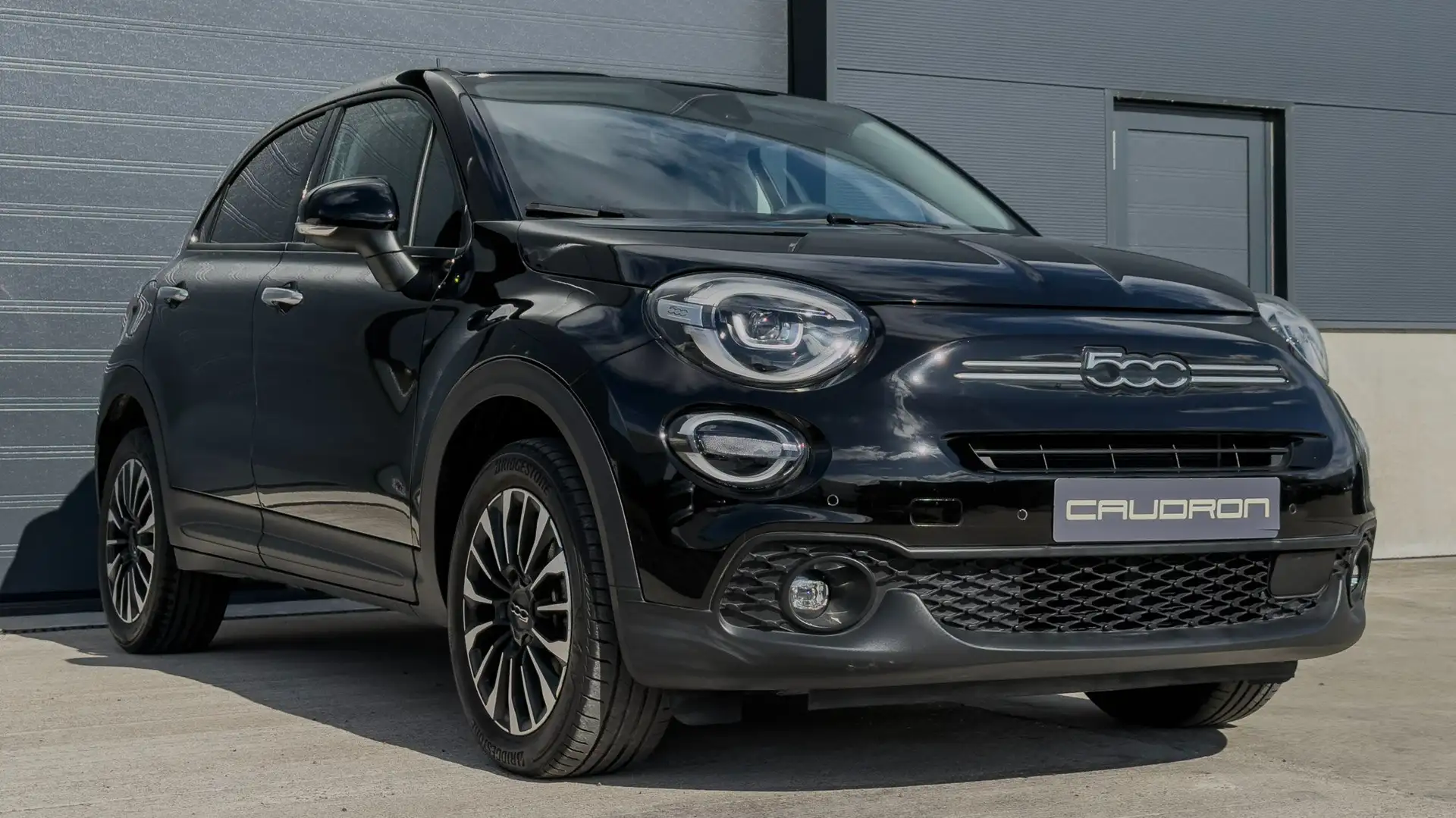 Fiat 500X 1.5 Hybrid - Automatic - 12.700km - Carplay - Cam. Schwarz - 1