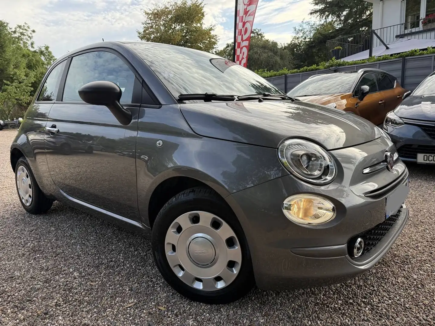 Fiat 500 1.0 70ch BSG S\u0026amp;amp;S Pack Confort Grau - 2