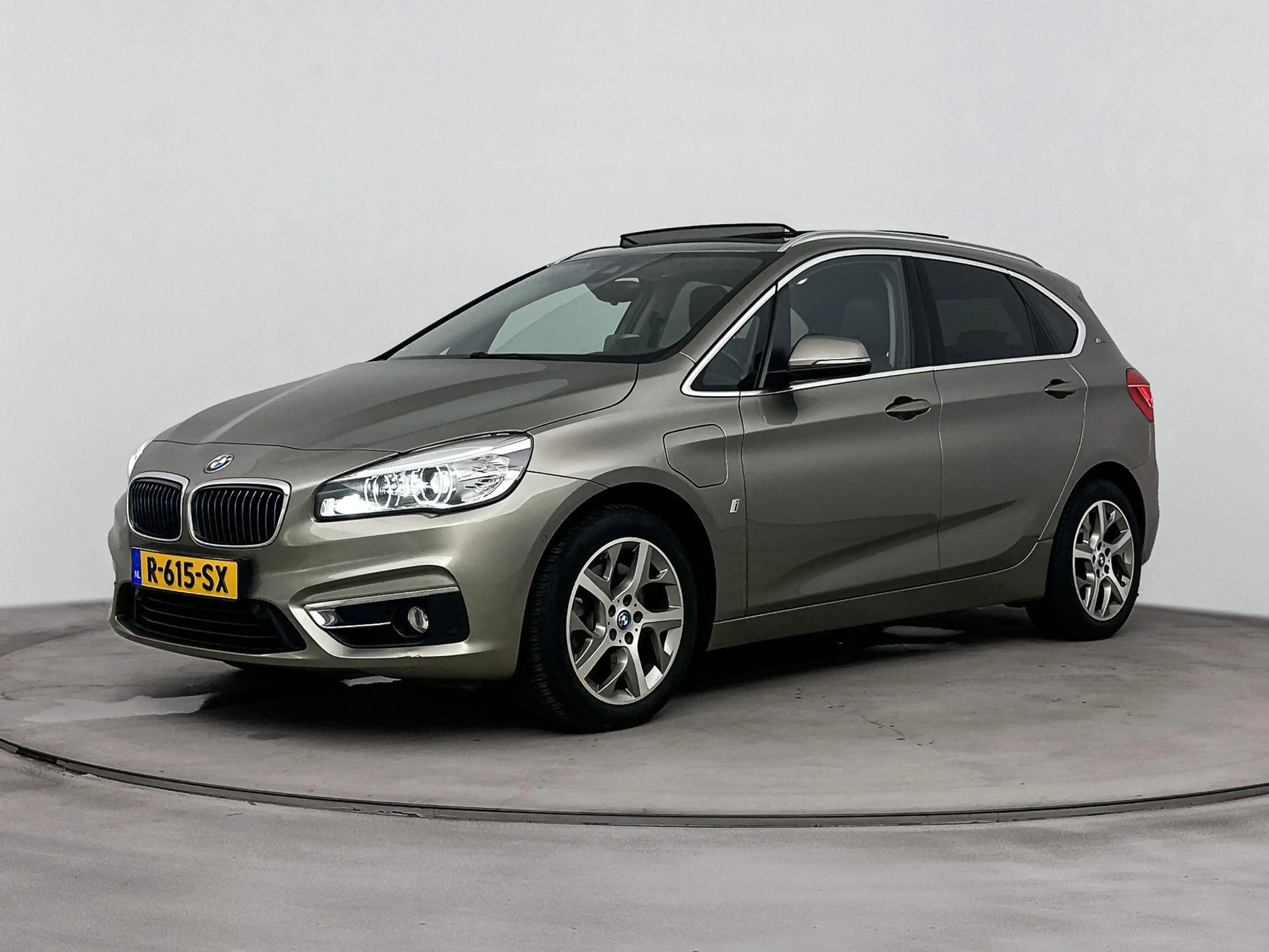 BMW 225 2-serie Active Tourer 225xe iPERFORMANCE HIGH EXEC — photo 8