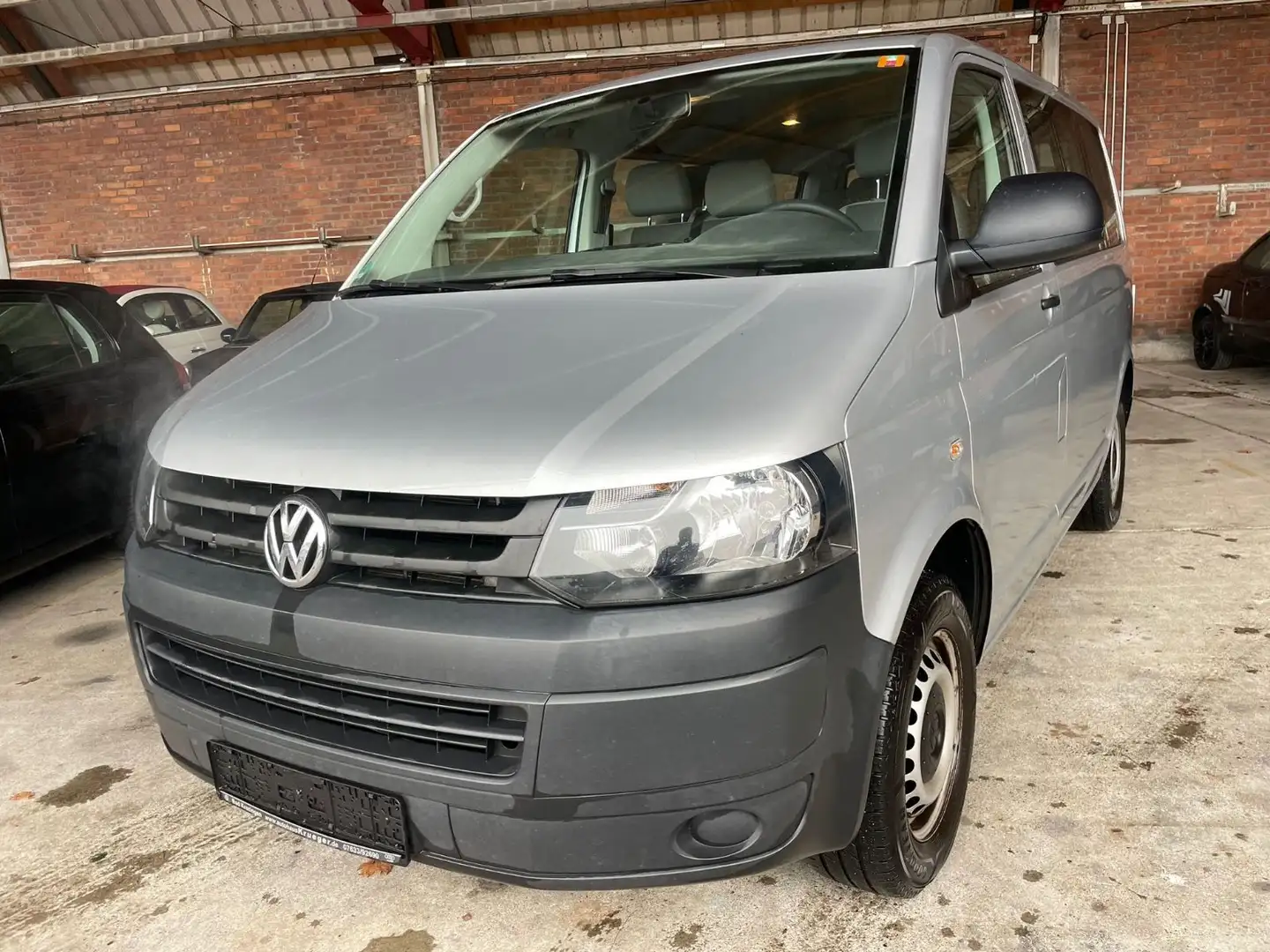 Volkswagen T5 Transporter Kombi/KLIMA/9 SI/AHK Silber - 1