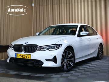 3-serie 318i Business M SPORT Edition AVM SPORTLED