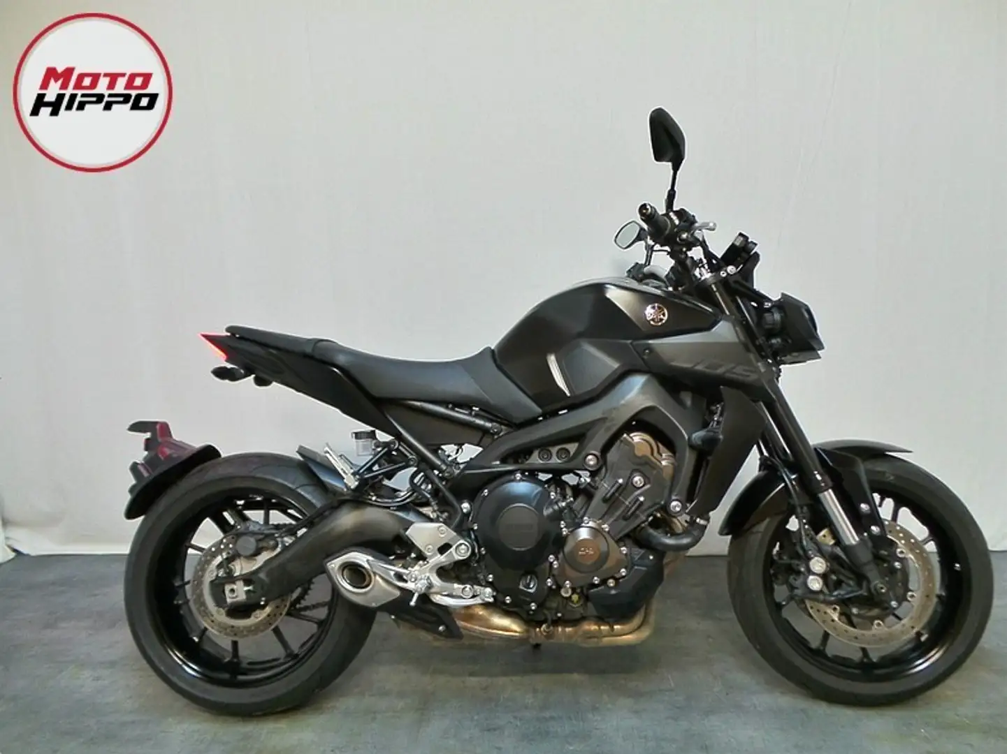 Yamaha MT-09 Zwart - 1