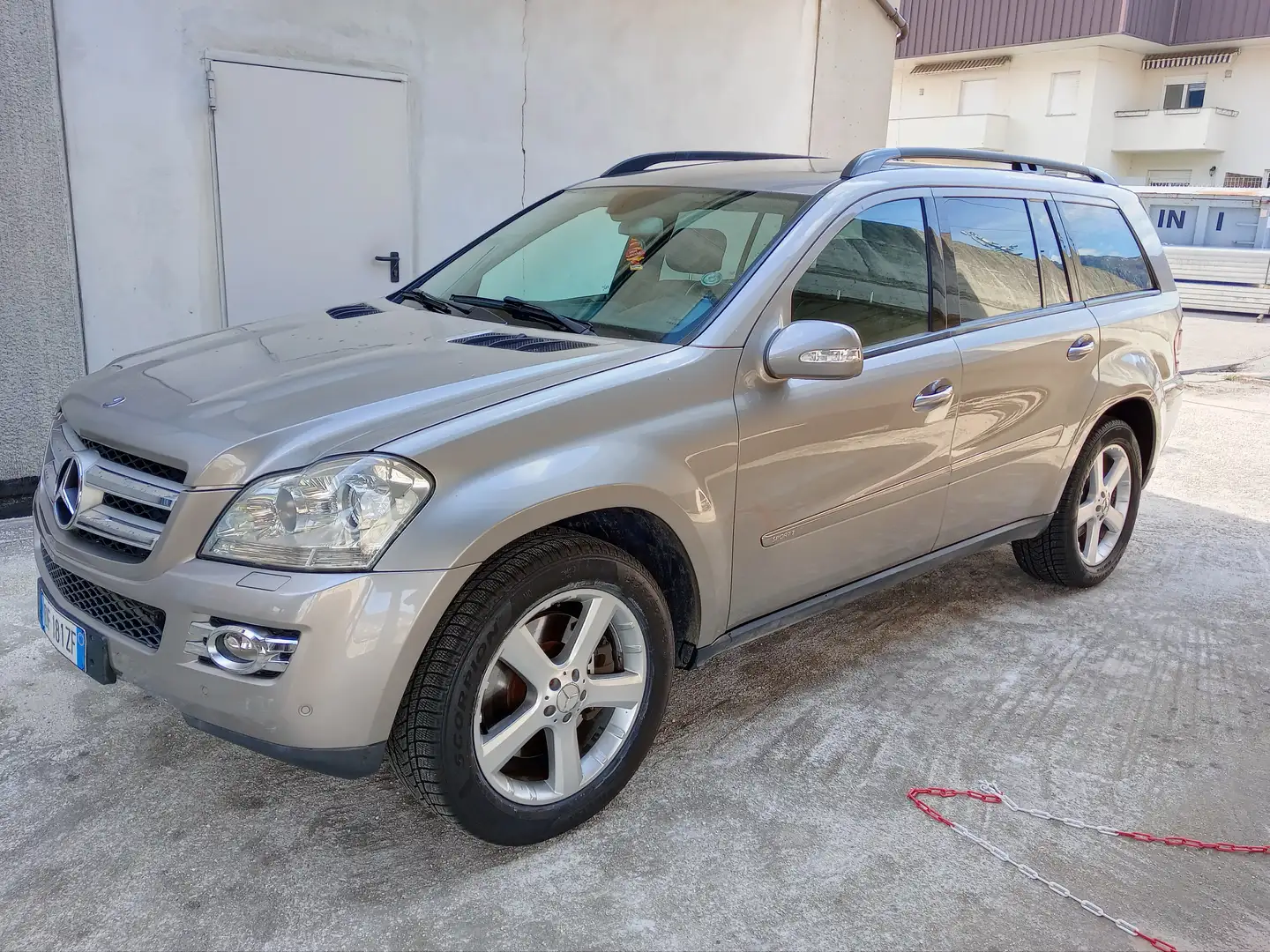 Mercedes-Benz GL 320 GL 320 full tagliando 2 cerchi bollo revisione kit off road ASI 27+VIDEO Grau - 1